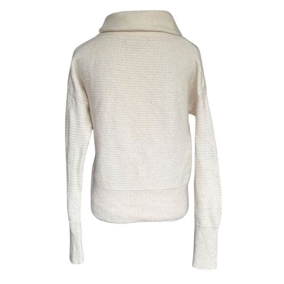 Banana Republic Ivory Sweater Size M Pullover Merino Wool Alpaca Blend - Picture 2 of 7